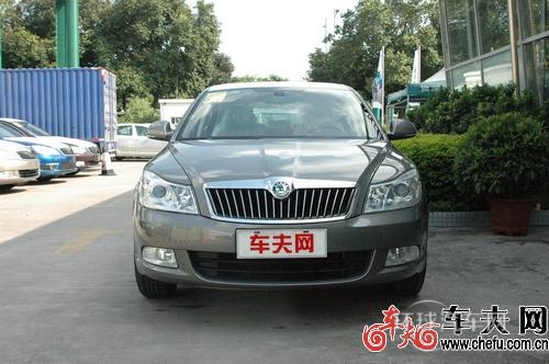 凱美瑞Z高優(yōu)惠3萬元 四款個性三廂車介紹