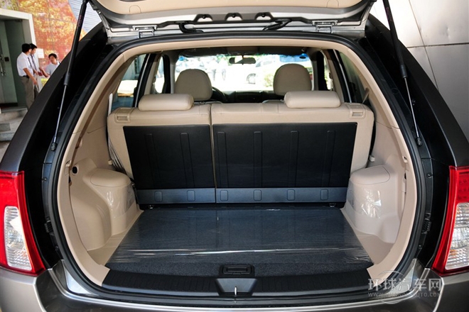 2013款 2.0L 自動兩驅版DLX