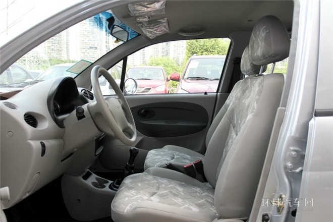 2012款 0.8L 手動暑期限量版