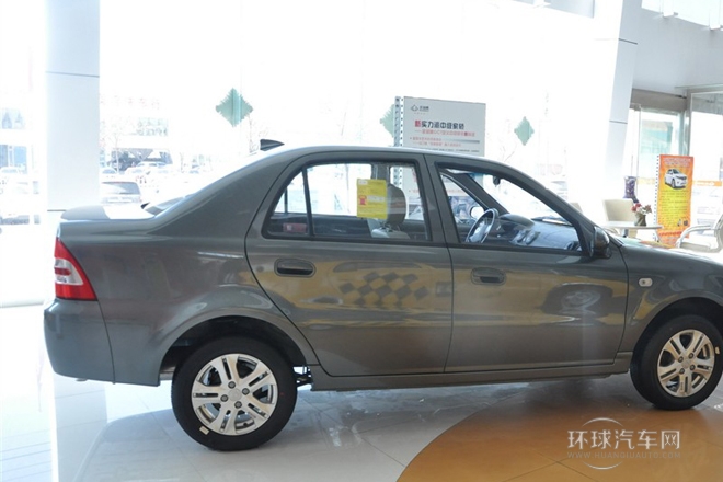 2012款 1.3L 手動(dòng)時(shí)尚型III