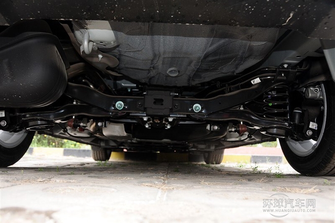 2013款 2.0L 手動(dòng)舒適型