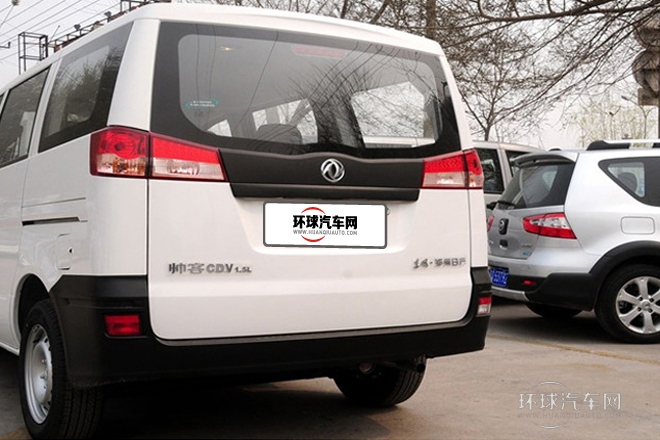 2013款 改款 1.5L 手動標準型5座 國IV