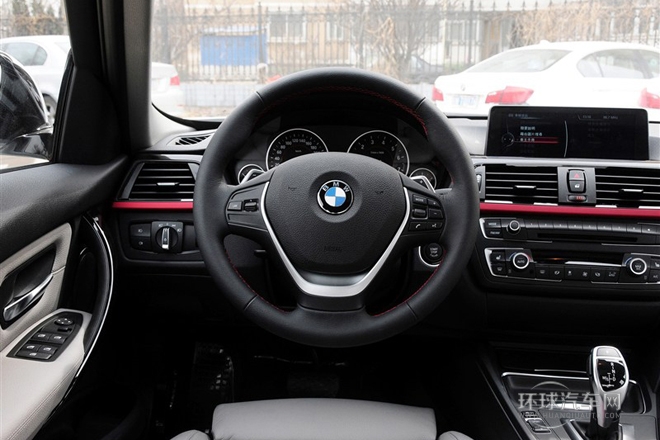 2014款 320i 運(yùn)動設(shè)計(jì)套裝
