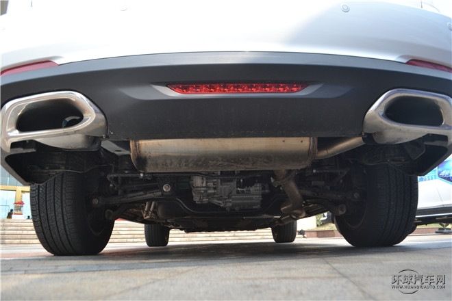 2015款 2.0T 四驅(qū)豪華型