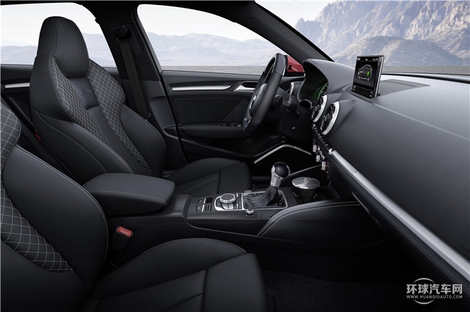 2015款 Sportback e-tron 運動型
